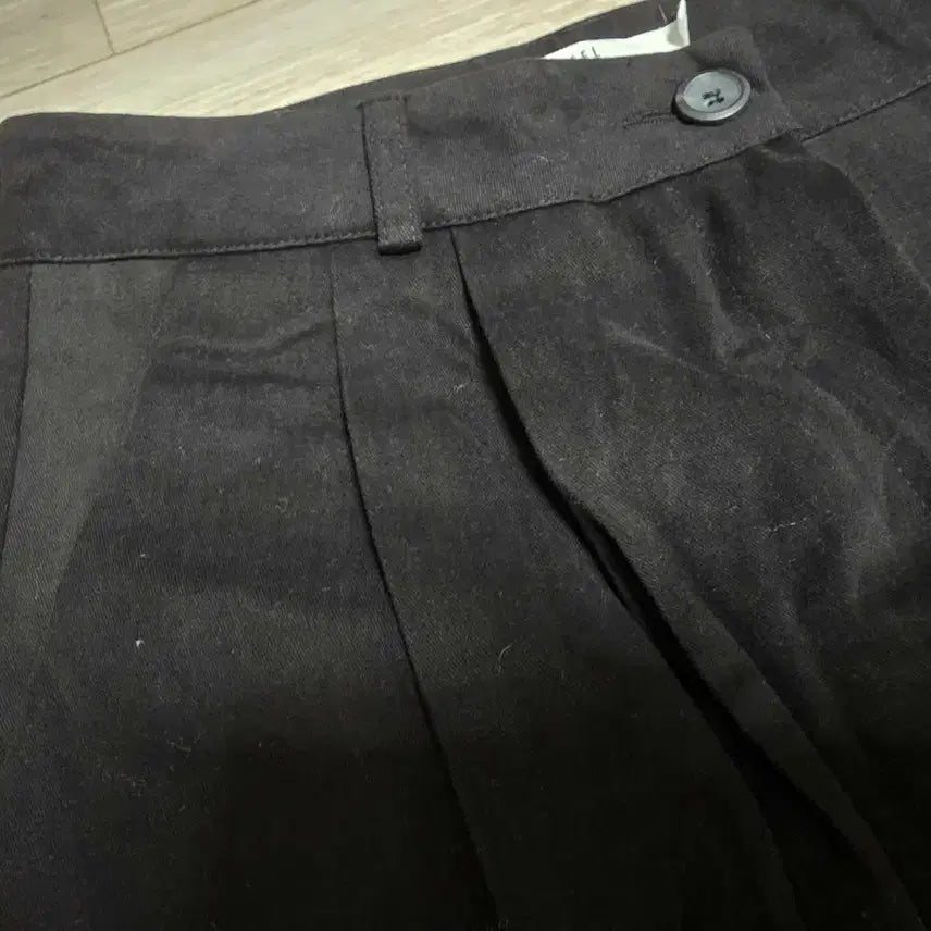 [SOLD OUT] 봄.가을 핀턱 면슬렉스 새거 미듐