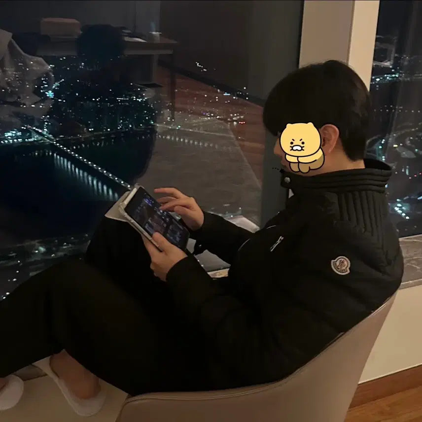 [BUNJANG] Moncler Amiot Lightweight Padded Jacket / 몽클레어 아미오 2사이즈 경량패딩 착샷O