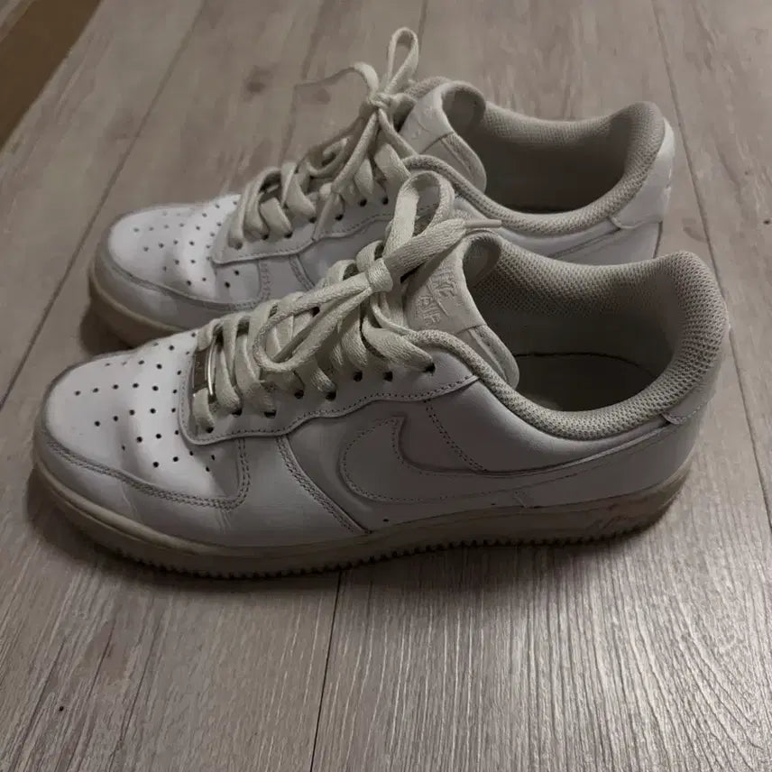 [BUNJANG] Nike Air Force White Sneakers / 나이키 에어포스 흰색 260
