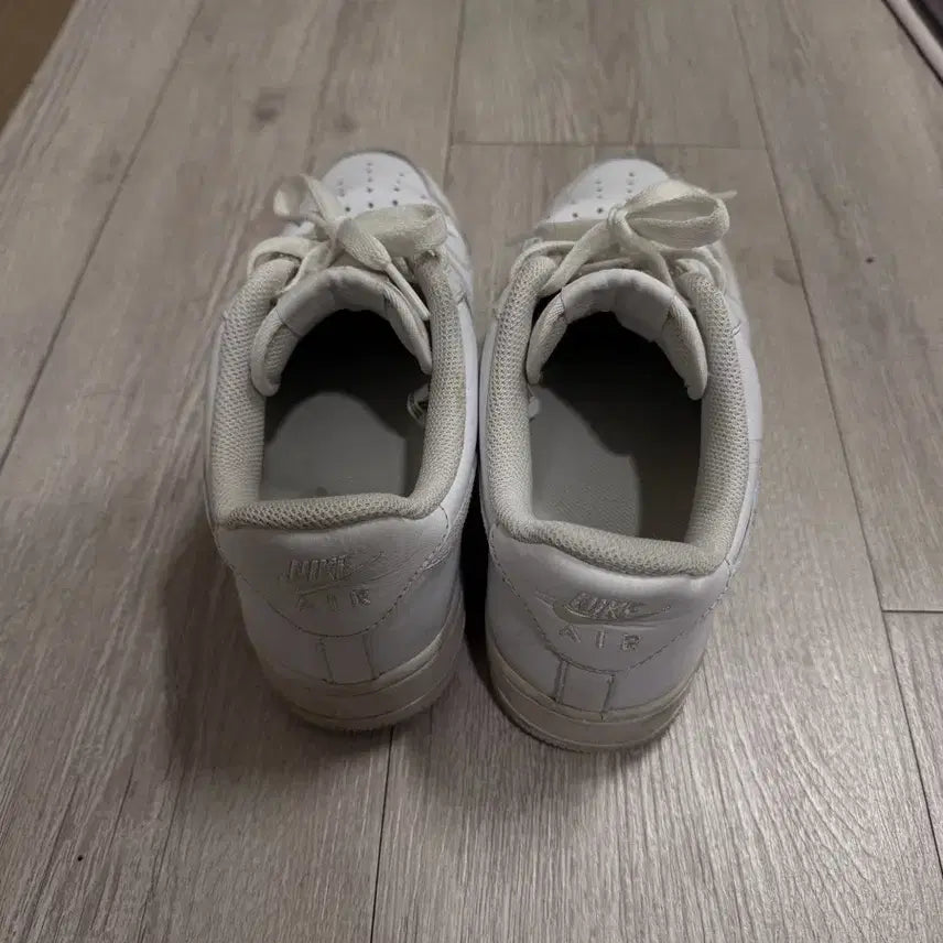 [BUNJANG] Nike Air Force White Sneakers / 나이키 에어포스 흰색 260