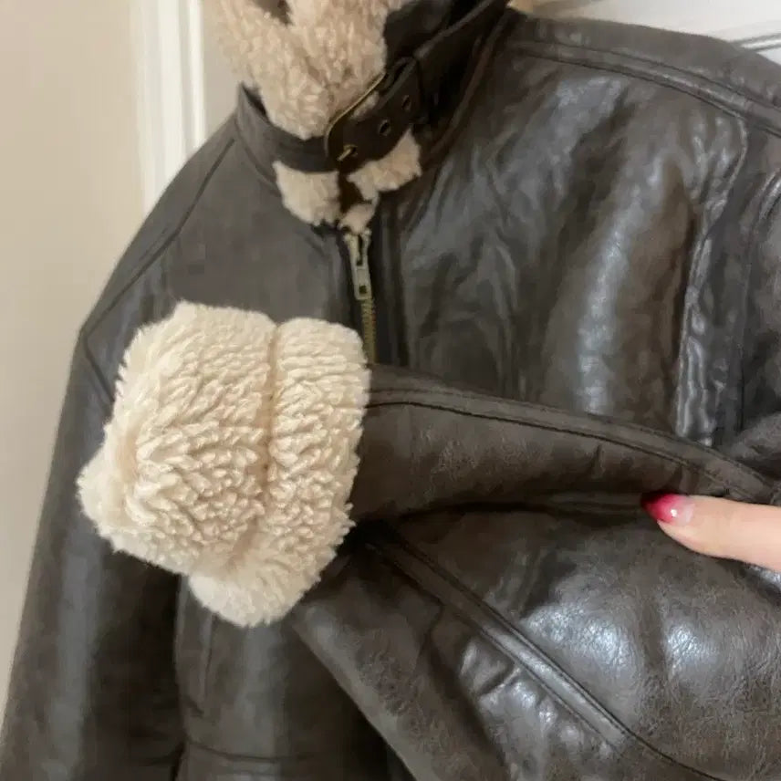 [BUNJANG] Ablie Brown Leather Jacket with Fur Trimming / 고퀄 양털 무스탕 레더 자켓 퍼 트리밍 에이블리 수입의류 교신