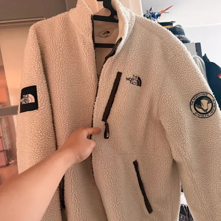 [BUNJANG] The North Face Fleece Ivory Jacket / 노스페이스 뽀글이 플리스 아이보리