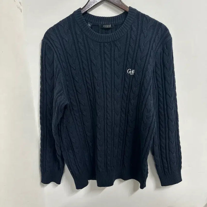 [BUNJANG] Guess Black Cable Knit Sweater / [만원 아라비아빈티지]게스 블랙 케이블 니트 100