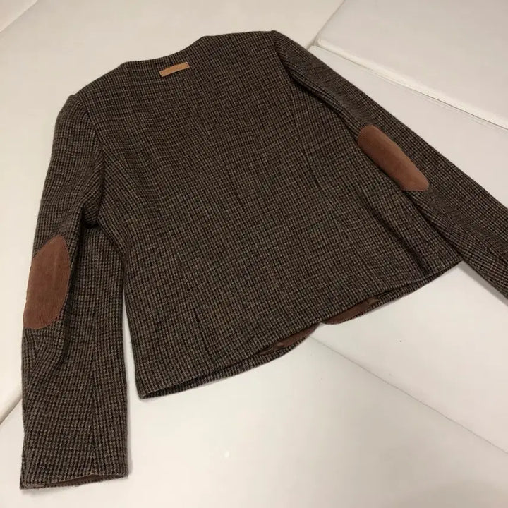 [BUNJANG] Thursday Island Wool Check Elbow Patch Slim V-Neck Jacket / 써스데이아일랜드 22년 울 자켓 체크 엘보패치 슬림 브이넥 코트 컨추리