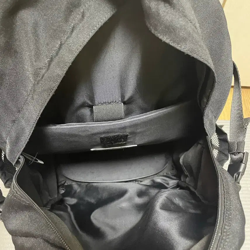 [BUNJANG] Code:Graphy Backpack / 코드그라피 백팩