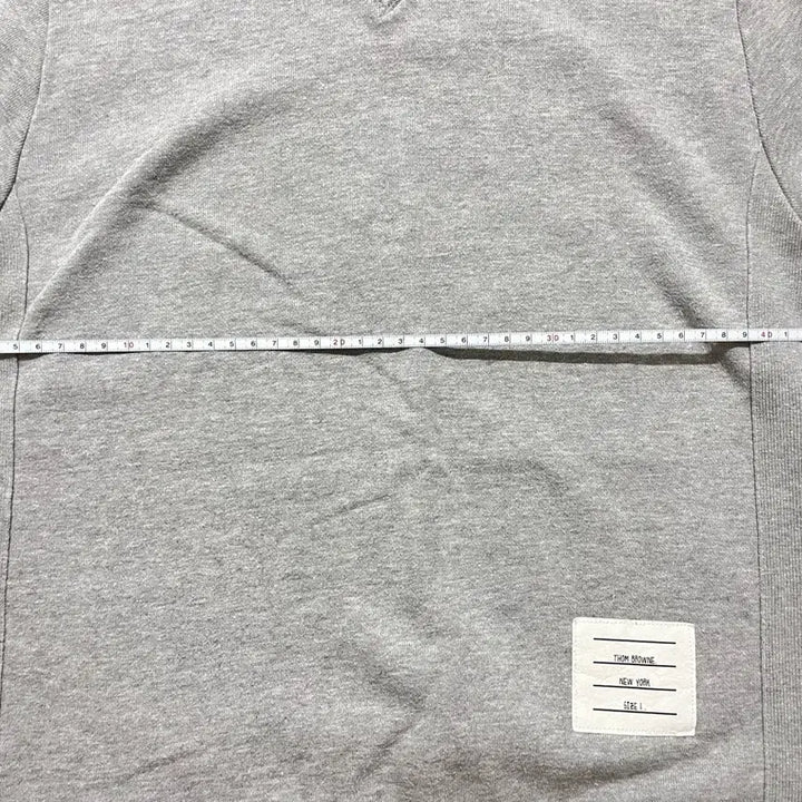 [BUNJANG] Thom Browne Crewneck Gray Sweatshirt / (정품) 톰브라운 맨투맨 그레이 1사이즈