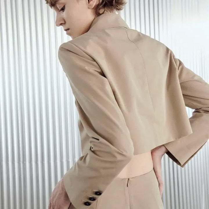 [BUNJANG] EOUS Cropped Jacket / 에오우스(EOUS) 크롭자켓 프리사이즈 새상품