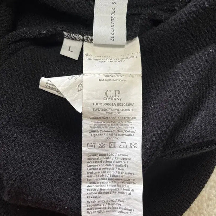 [BUNJANG] C.P. Company Diagonal Raised Fleece Zip Sweatshirt / C.P. 컴퍼니 다이애그널 레이즈드 플리스 지퍼 스웨트셔츠