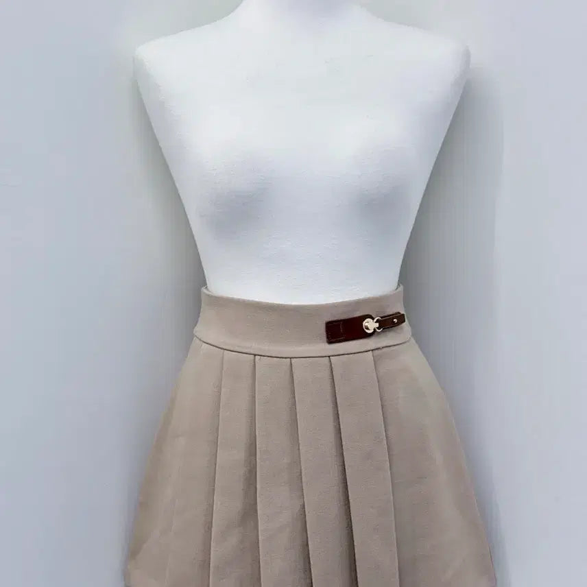 [BUNJANG] Cape Blouse Pleated Skirt Set / 케이프 블라우스 플리츠 스커트 셋트