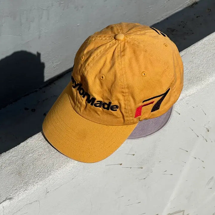 [BUNJANG] TaylorMade Yellow Golf Ball Cap / [M] 테일러메이드 옐로우 골프 볼캡 모자