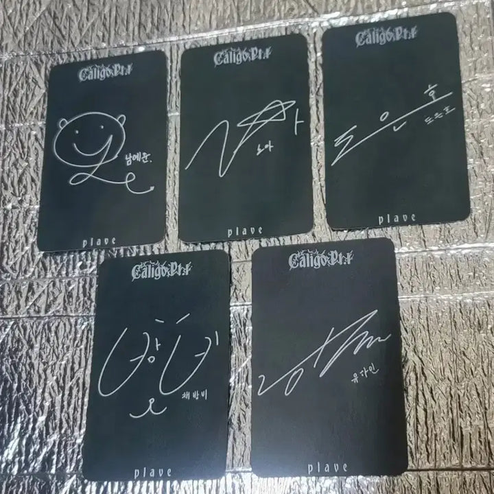[BUNJANG] PLAVE Signed Photocard / 플레이브 싸인 포카 팝니다!