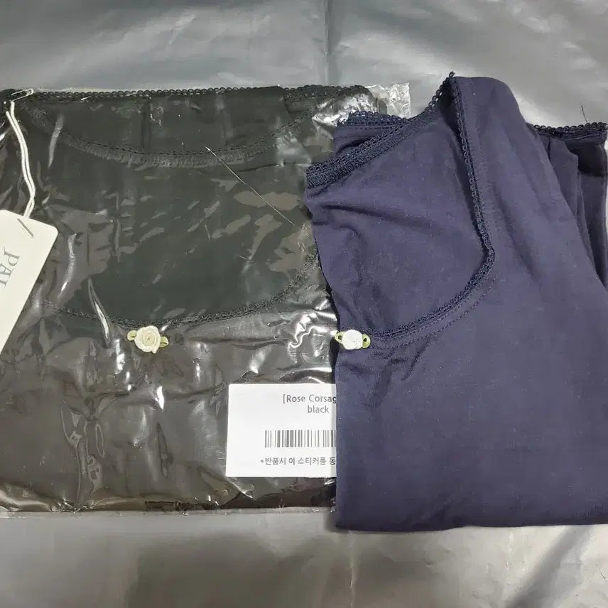 [SOLD OUT] 페일제이드 Rose Corsage T 코사지 티