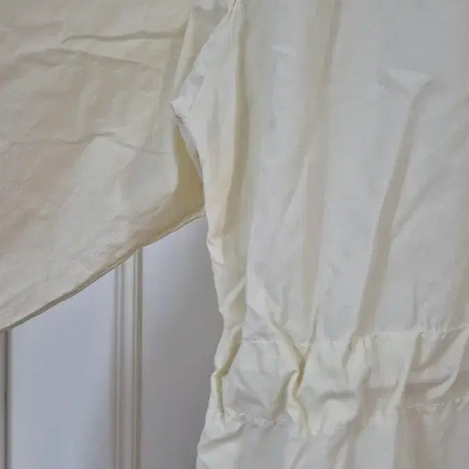 [BUNJANG] Long Windbreaker Ivory (New) / 롱 바람막이 아이보리 (새상품)