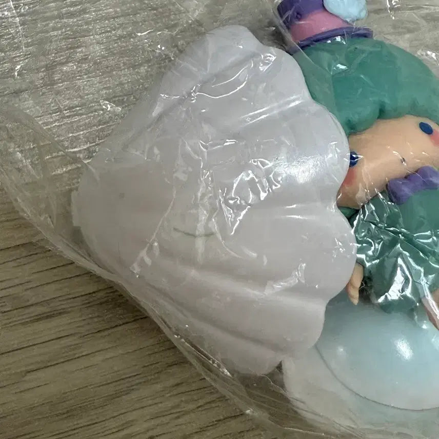 [BUNJANG] Sanrio Kiki Holiday Pearl Shell Figure / 공정하자ㅇ)산리오 홀리데이 진주 조개 피규어 키키
