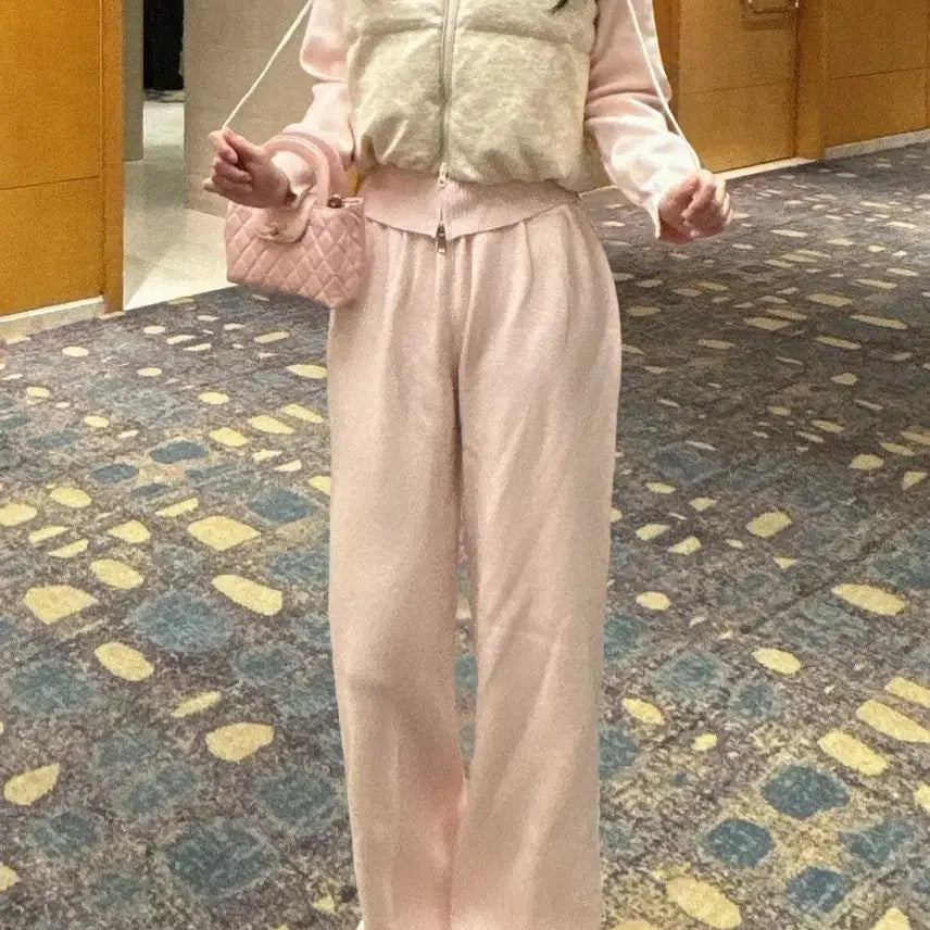 [BUNJANG] Koo Sequin Goose Down Vest / 쿠 스팽글 구스 조끼 패딩