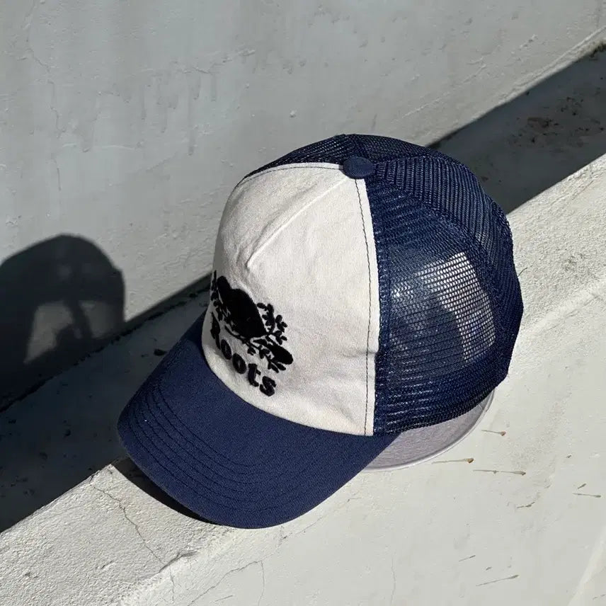 [BUNJANG] Roots Navy Trucker Ball Cap / [F] 루츠 네이비 트러커 볼캡 모자