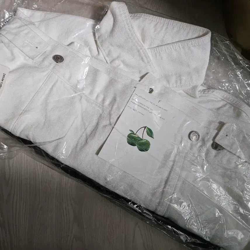 [BUNJANG] Pale Jade Cotton Denim Jacket / 페일제이드 Cotton Denim Jacket 데님 크롭자켓 화이트 흰색