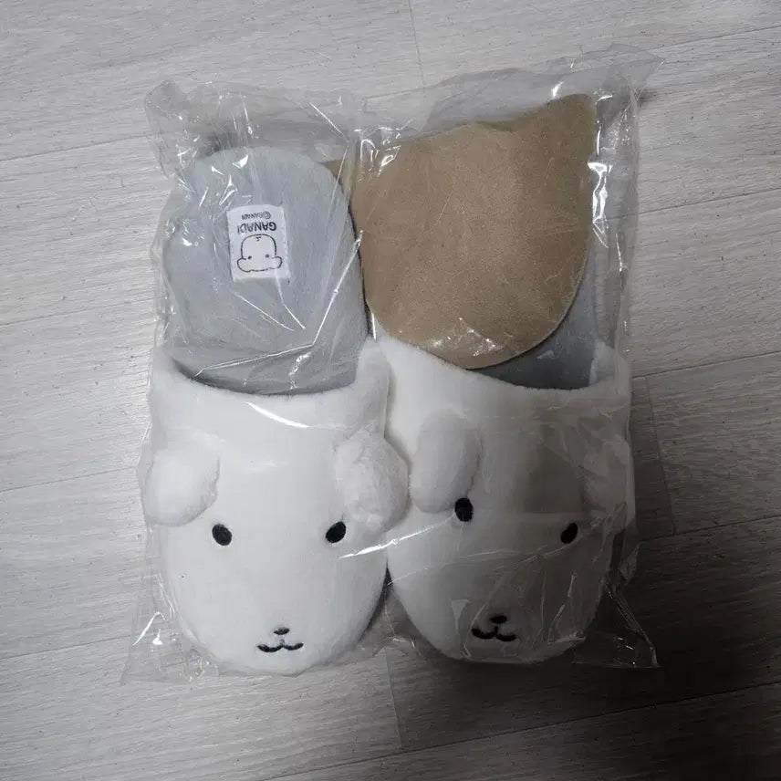 [BUNJANG] Ganadi Slipper (220-250)  / 가나디 슬리퍼 s(220-250)