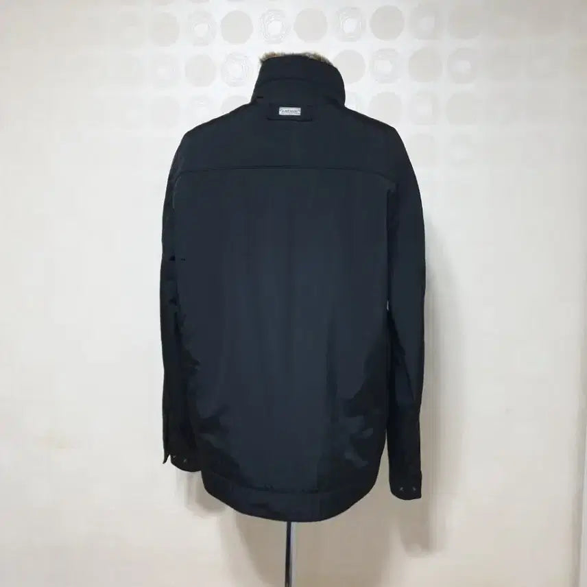 [BUNJANG] Generic Black Jacket 105 / 남성잠바105/남성블랙잠바105/남성집업105