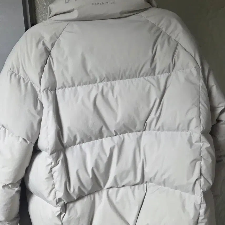 [BUNJANG] Discovery Olive RDS Short Padded Jacket / 디스커버리 올리브 RDS 숏패딩 그레이 90