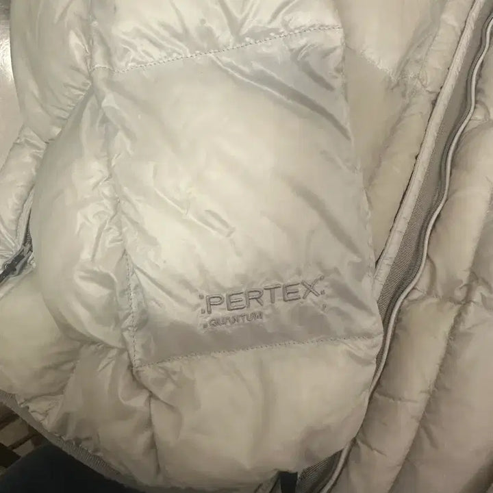 [BUNJANG] thisisneverthat Pertex Light Down Jacket Stone L / 디스이즈네버댓 퍼텍스 라이트 다운 25FW 스톤 L