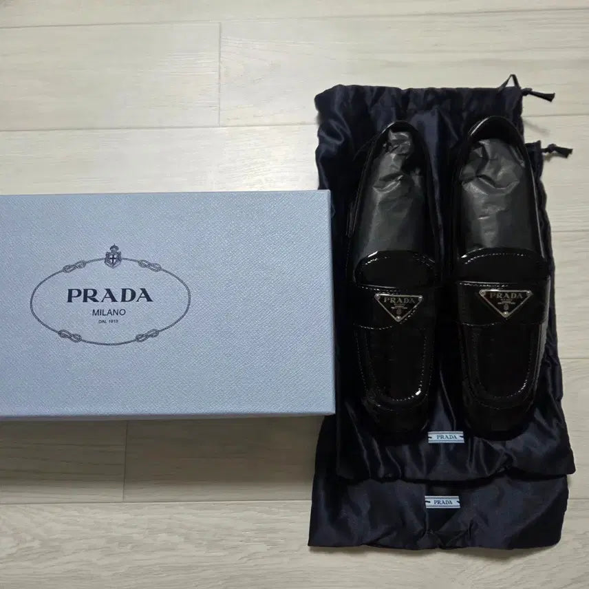 [BUNJANG] Prada Loafers Black / 프라다 로퍼 블랙 새상품
