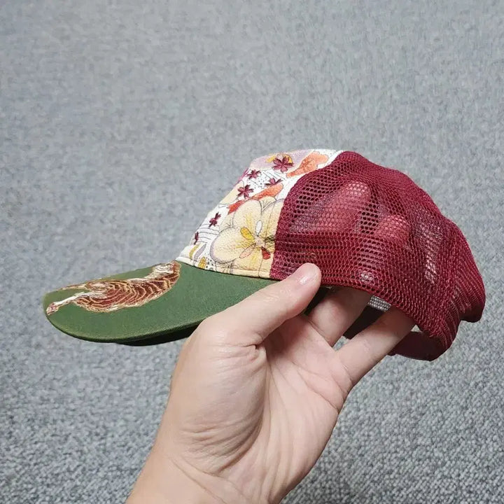 [BUNJANG] Ripley Embroidered Ball Cap / 리플리 자수 볼캡 모자