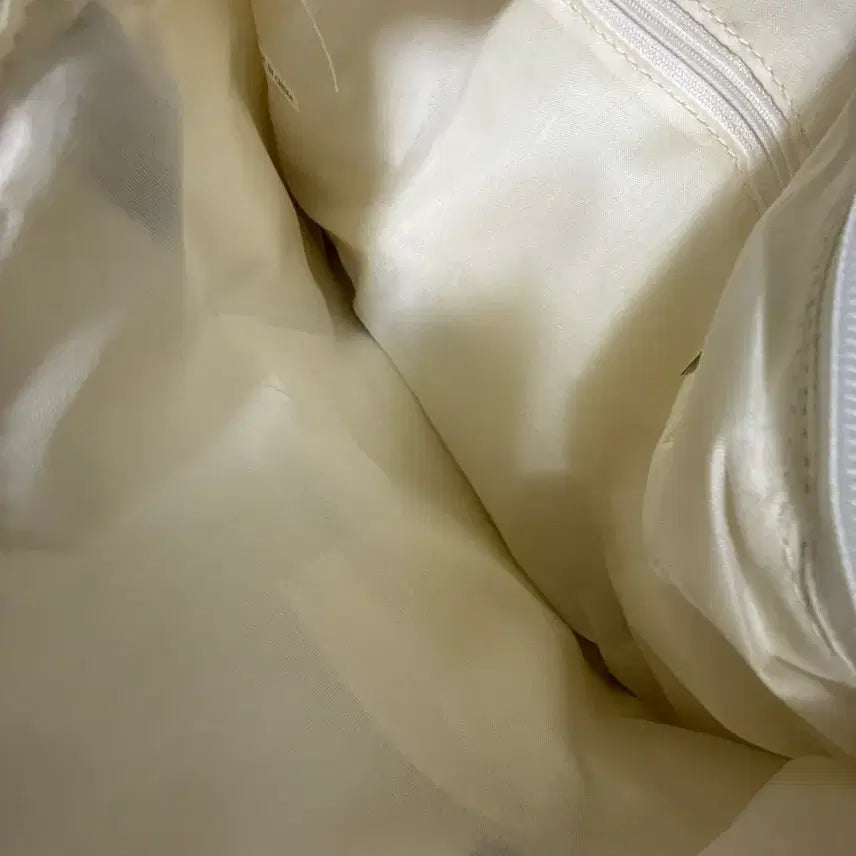 [BUNJANG] Ablly Two-Way Bag / 에이블리 투웨이백