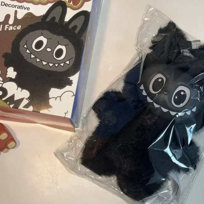 [BUNJANG] La Boheme Figure Keychain Bundle Set / 라부부 인형 피규어 키링 세트 일괄