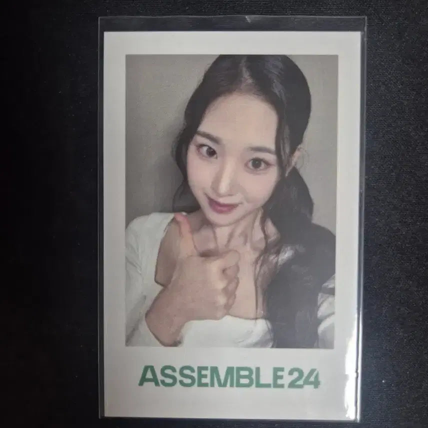 [BUNJANG] tripleS Jiyeon Everline POB Photocard / 트리플에스 지연 에버라인 미공포 포카 영통 걸네다