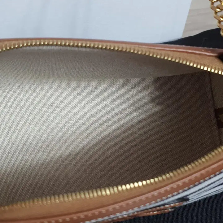 [BUNJANG] Celine Triomphe Chain Bag Striped / 셀린느 트리옹프 체인백 (새상품급 급처)