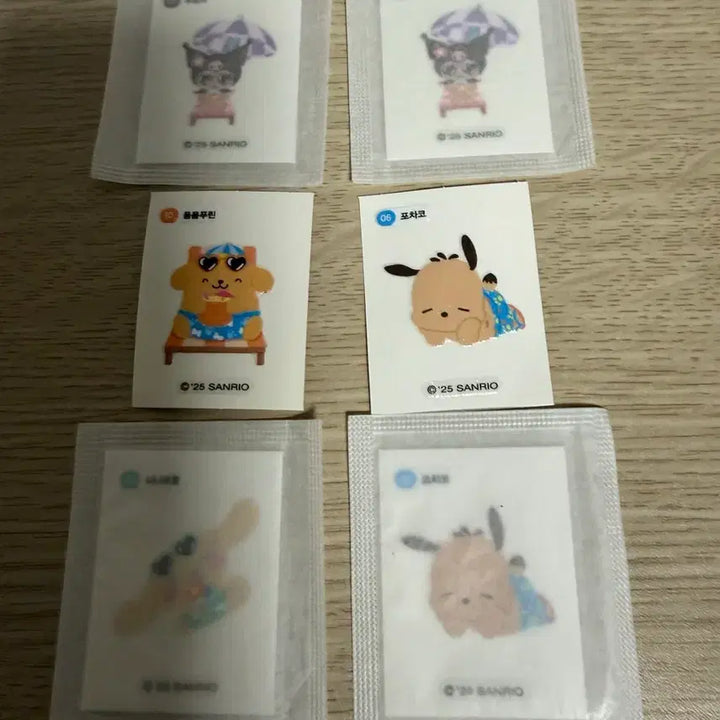 [BUNJANG] Sanrio Tteokbokki Stickers Bundle Set / 산리오 띠부씰 6개 일괄 판매 올리브영 베이글칩