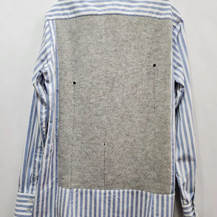 [BUNJANG] Maison Margiela Layered Damage Knit Vest &amp; Striped Shirt / (정품)마르지엘라 데미지 니트 조끼 + 스트라이프 셔츠