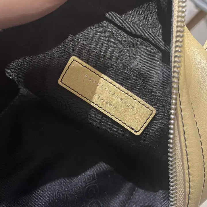 [BUNJANG] MARGESHERWOOD Mini Crossbody Bag / 마지셔우드 MARGESHERWOOD 미니백 크로스백 결혼식가방