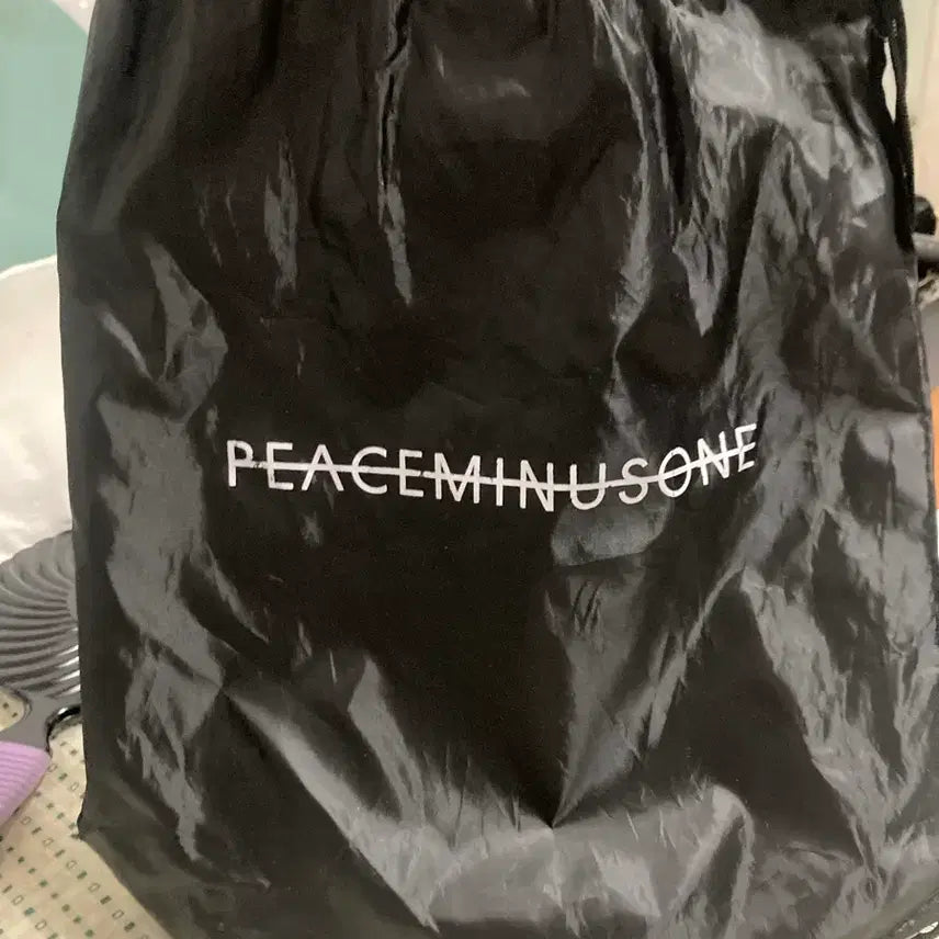 [BUNJANG] PEACEMINUSONE String Bag / 피스마이너스원 스트링백팔아요