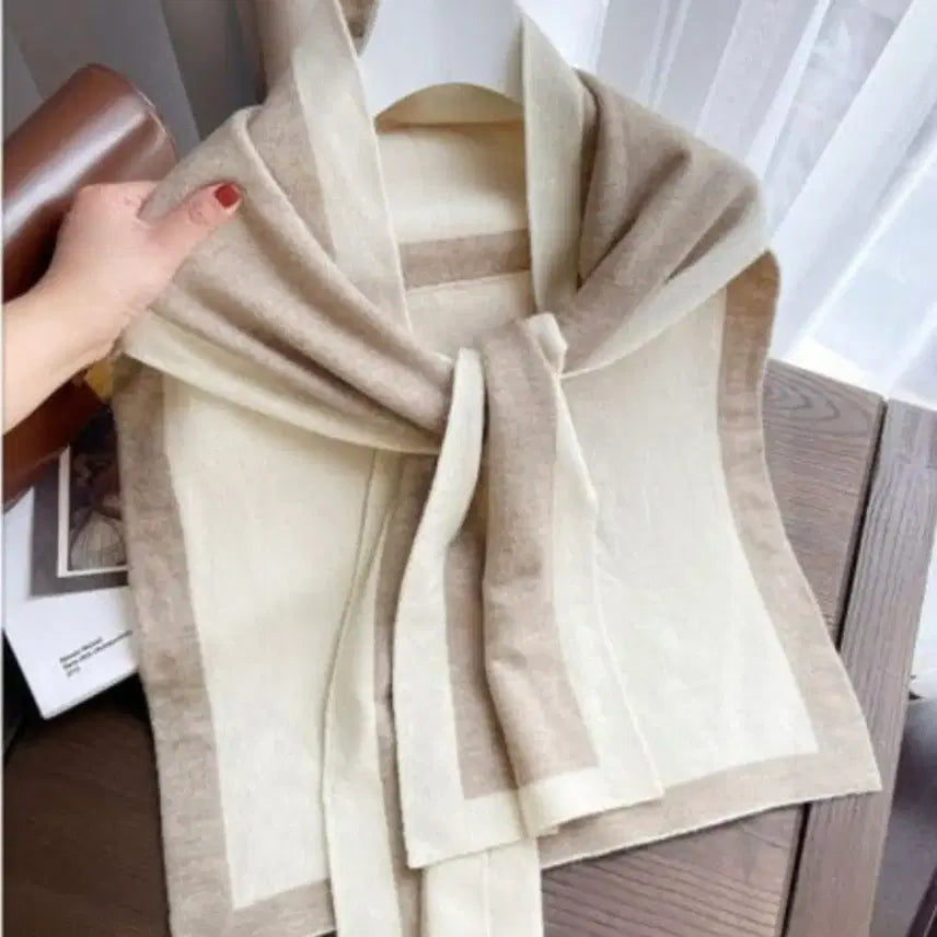 [BUNJANG] Shoulder Wrap Shawl - Ivory / 어부바숄(새상품)