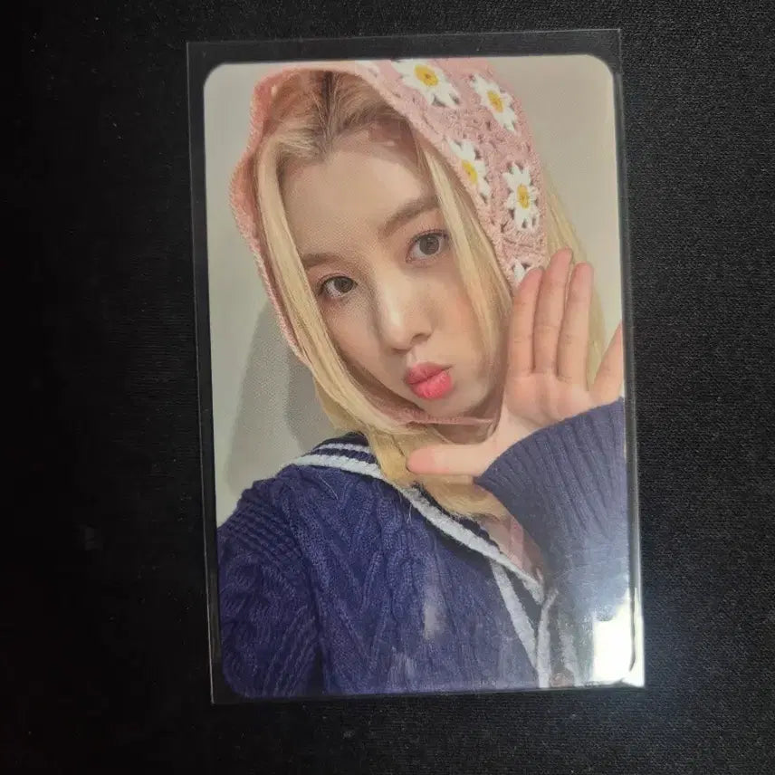 [BUNJANG] Woo!ah! Lucy MakeStar POB Photocard Rollercoaster / 우아 루시 메이크스타 미공포 포카 롤러코스터