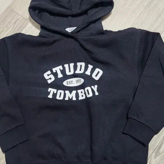 [BUNJANG] Tomboy Fleece Hoodie / 톰보이 기모후드티