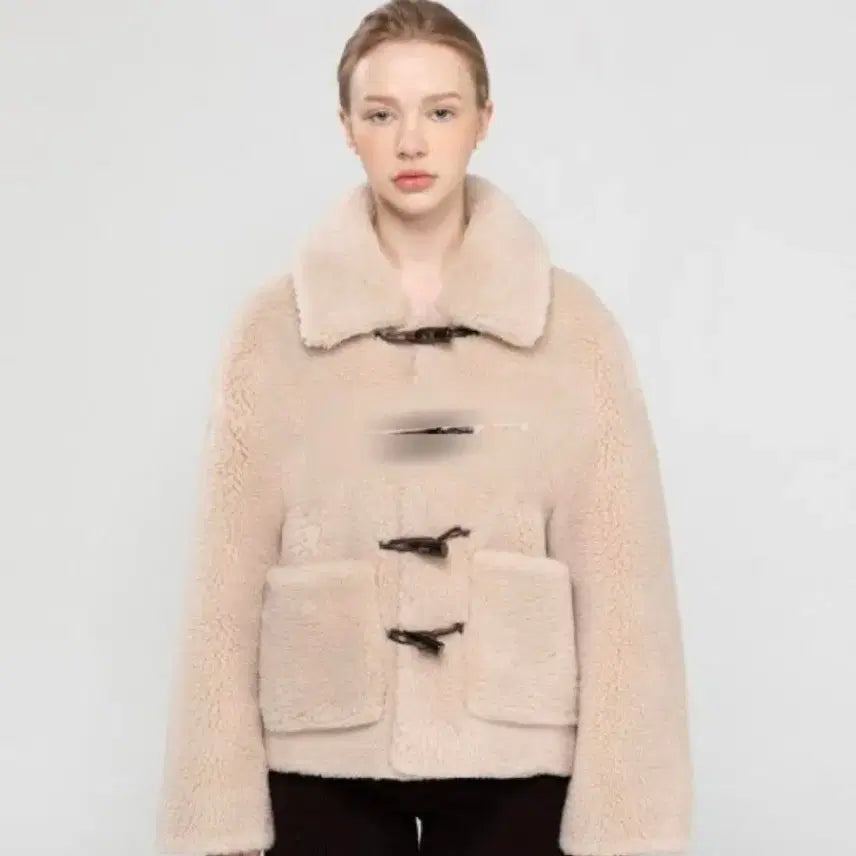 [BUNJANG] Short Toggle Coat (Beige) / 뽀글이 양털 떡볶이 숏코트 (베이지)