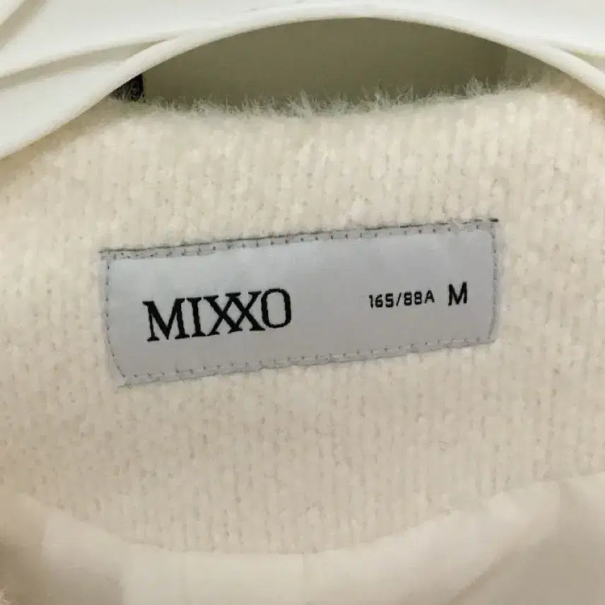 [SOLD OUT] MIXXO 미쏘 아이보리 트위드 자켓