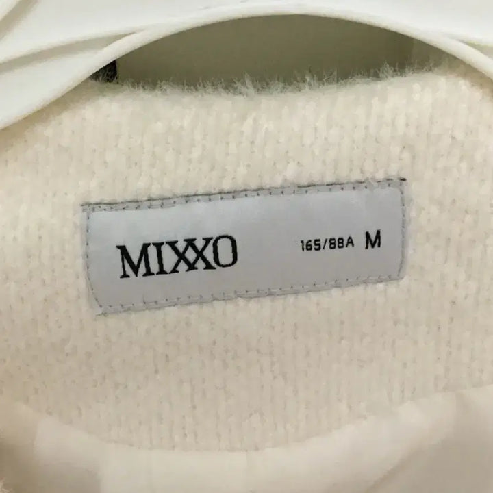 [SOLD OUT] MIXXO 미쏘 아이보리 트위드 자켓
