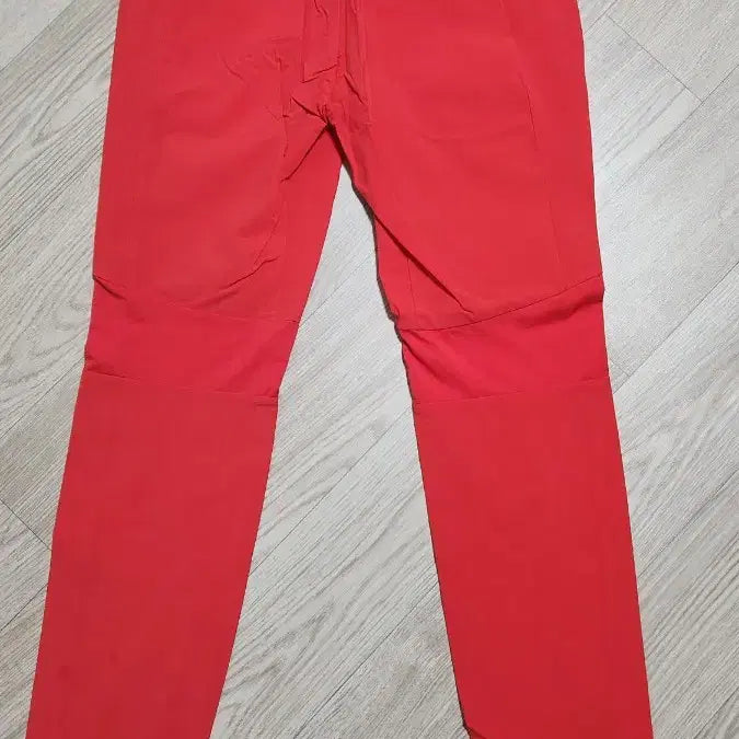 [BUNJANG] Le Coq Sportif Red Training Pants / 르꼬끄 바지