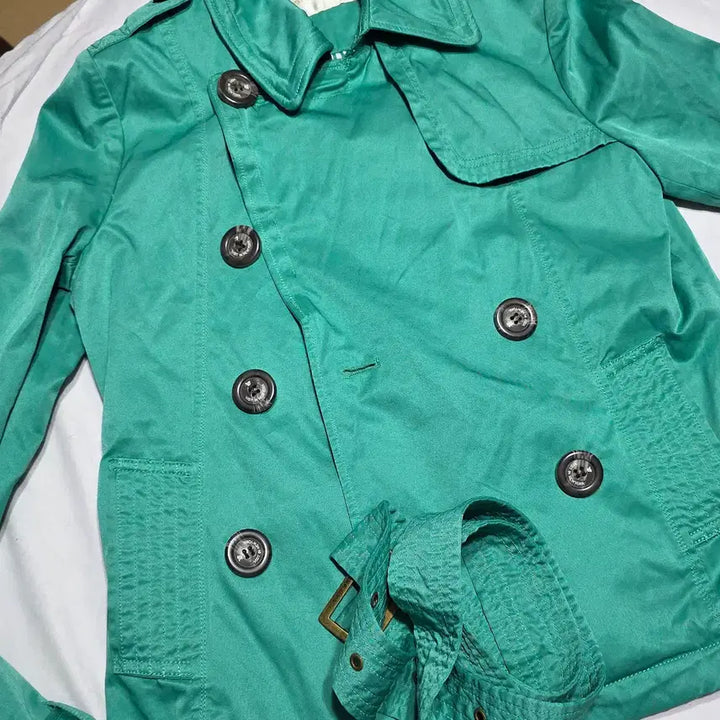 [BUNJANG] VOV Emerald Green Double Breasted Short Trench Jacket / [보브] 에메랄드 그린 더블 브레스티드 숏 트렌치 자켓 VI1JK25