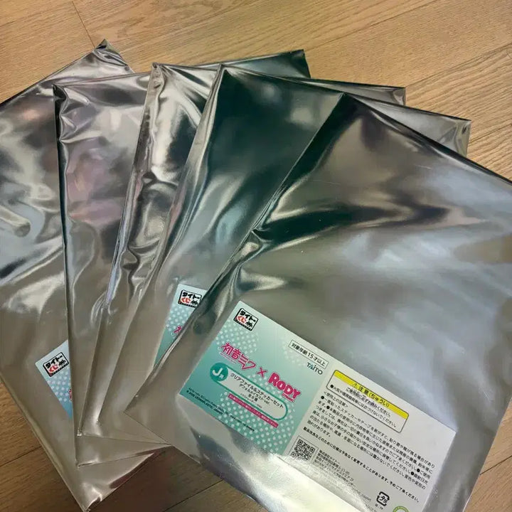 [SOLD OUT] 하츠네미쿠x로디 j상