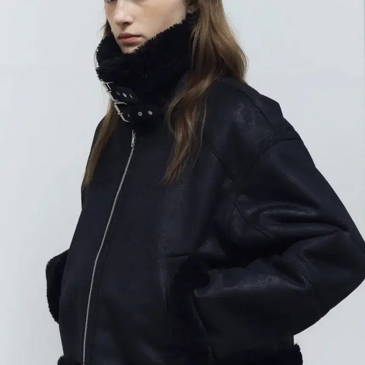[BUNJANG] Dopeceb Basic Cropped Mustang Jacket / 도프셉 basic 크롭 무스탕 판매합니다
