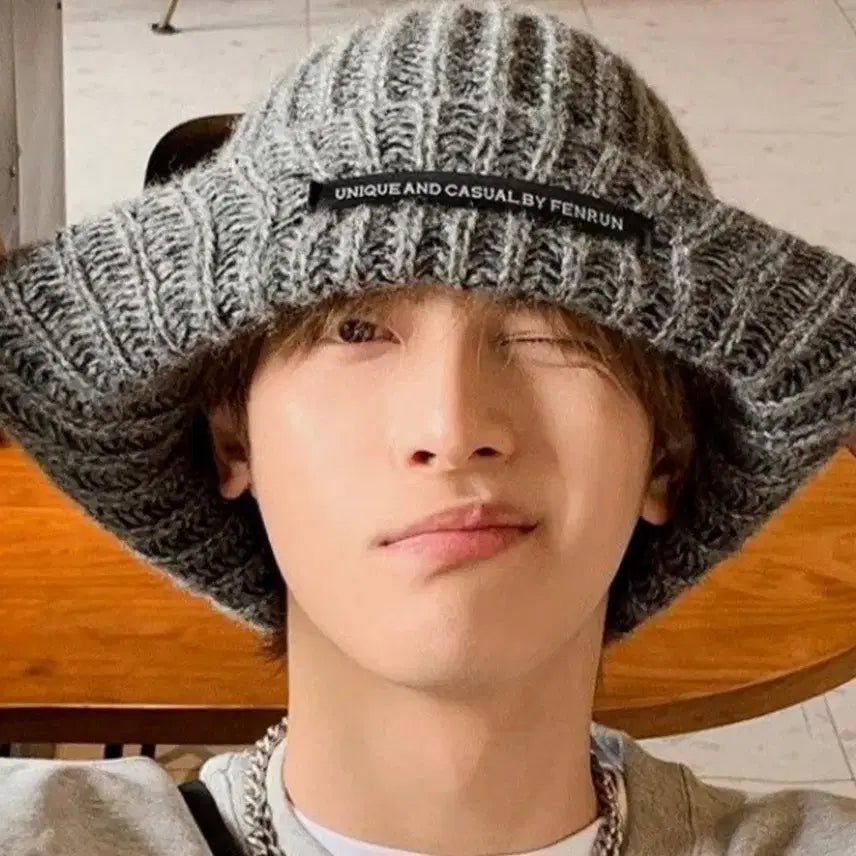 [BUNJANG] On The Value Long Beanie Hat Black / 온더밸류롱비니모자남자&여자니트루즈핏겨울:블랙