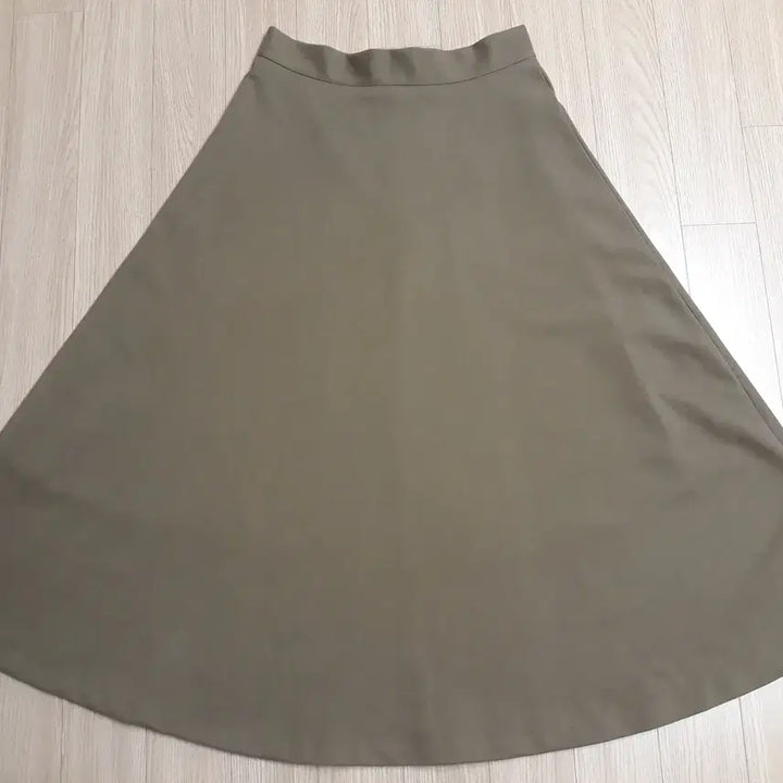 [BUNJANG] ATR Flare Slacks Skirt / (새상품) 치마 롱스커트 플레어 슬랙스커트