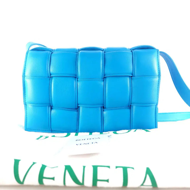 [BUNJANG] Bottega Veneta Cassette Padded Shoulder Bag / 보테가베네타 패딩 카세트 숄더백 크로스백