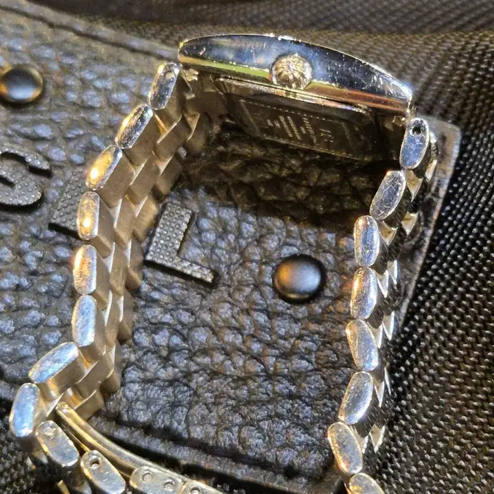 [SOLD OUT] 빈티지 여성용 발렌시아가 탱크 시계