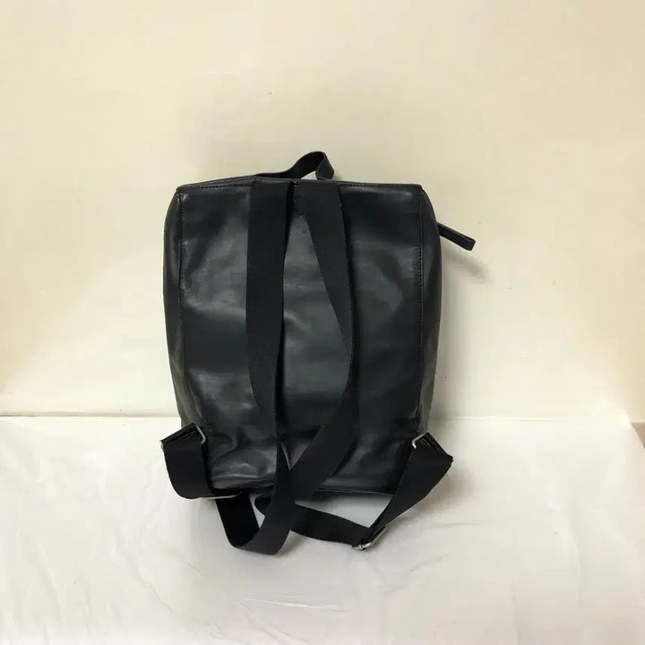 [BUNJANG] Mandarina Duck Backpack / 만다리나덕 백팩@9903